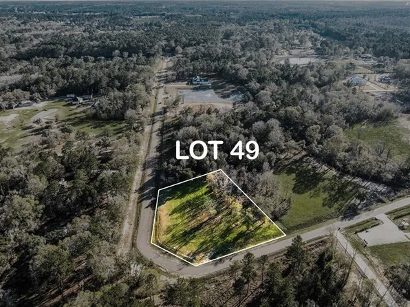 12745 Crossvine Dr, Covington, LA 70433