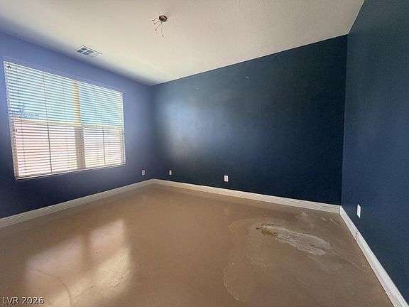 4th image of 5921 Tamarack Lodge Ln