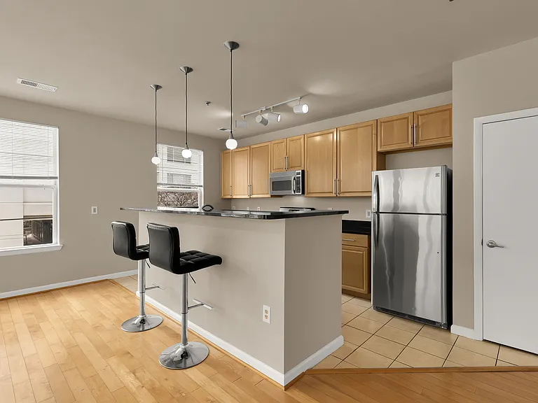 1201 E West Hwy #238 — Photo 15