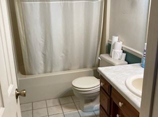 1112 Karen Ln, Douglas, GA 31533