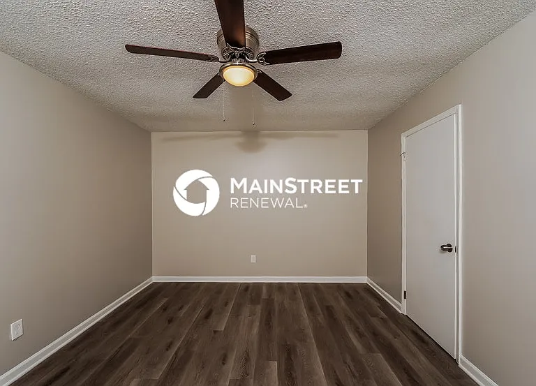 1729 Tall Oak Cir — Photo 13
