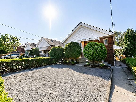 3rd image of 5 Dieppe Rd S