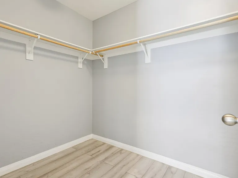 457 Cornelius Kelly Ave — Photo 37