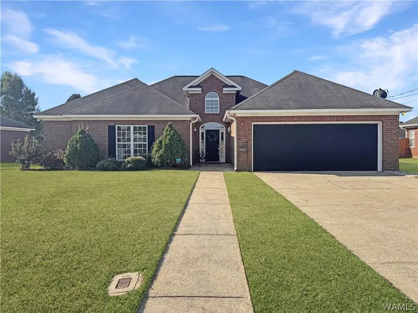 3815 Frontier St, Northport, AL 35475