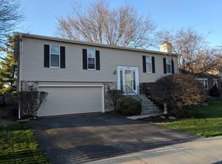 2250 Ridge Ave, Aurora, IL 60504