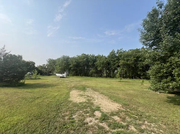 154 Street NE, New London, MN 56273