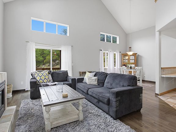 2nd image of 117 Spruce Trl