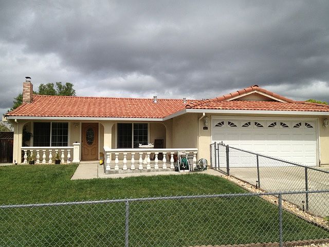 1st image of 2717 Wilbur Ave