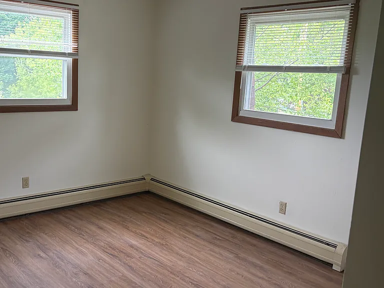 146 Cherry St #3E — Photo 10