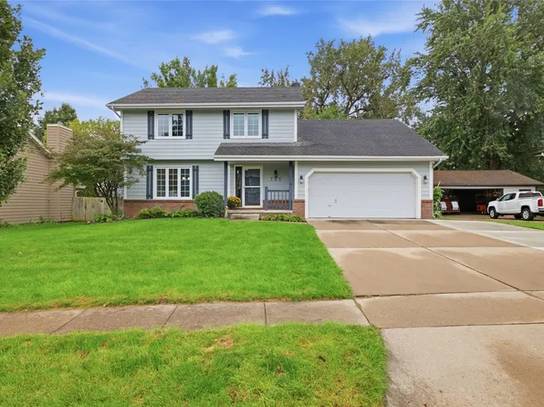 725 NE 9th St, Ankeny, IA 50021