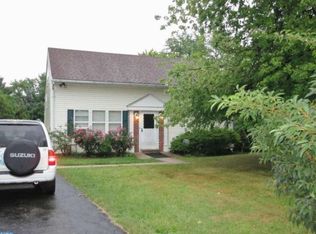 2545 Cedar Grove Ln, Norristown, PA 19403