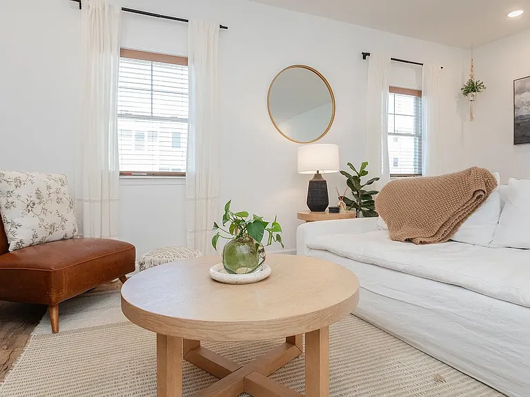 1360 Palomino Trl — Photo 9