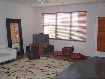 4th image of 1751 Washington Ave APT 4F
