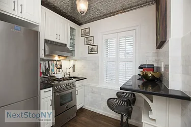 Rented by NextStopNY