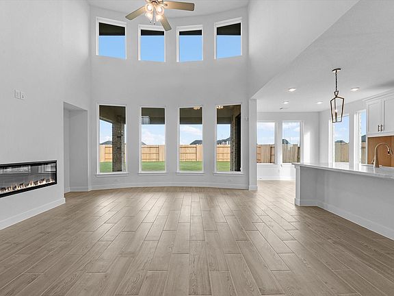 3rd image of 5034 McKinney Ridge Trl