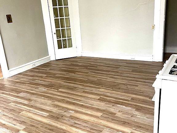 5th image of 631 N 5th St Floor 2R