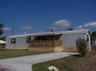 5515 Clear View Dr, Granbury, TX 76048