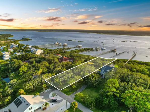 5475 Windantide Rd, Saint Augustine, FL 32080