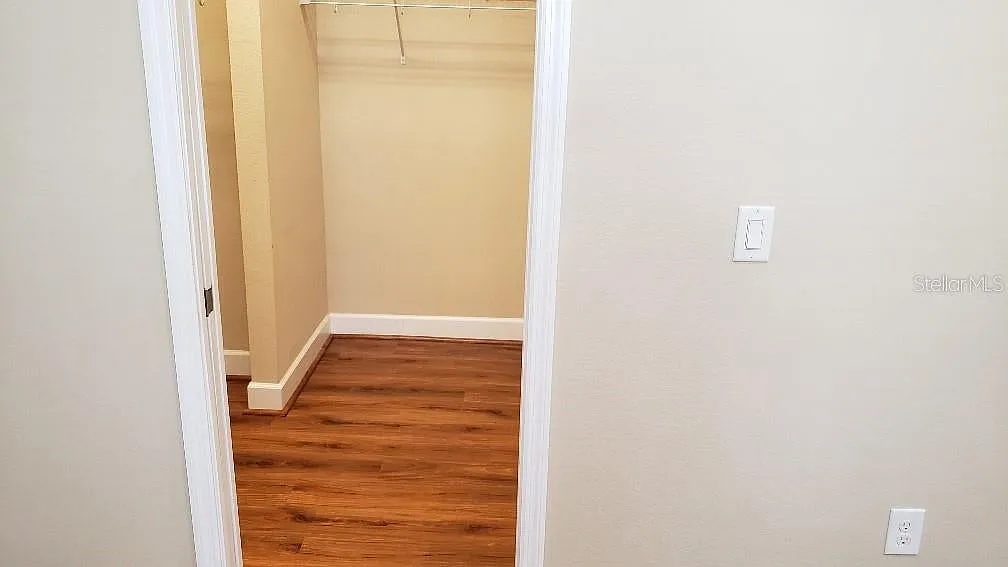 3 bed, 2.5 bath, 2179 sqft, $3,025 — Photo 4