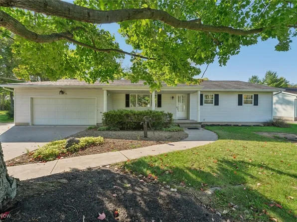46935 Middle Ridge Rd, Amherst, OH 44001