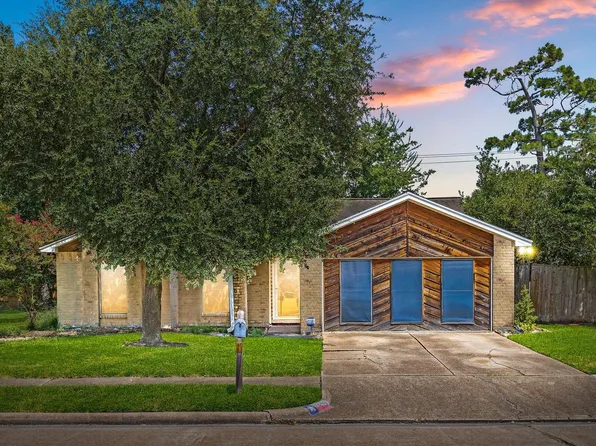 1346 Castle Glen Dr, Houston, TX 77015