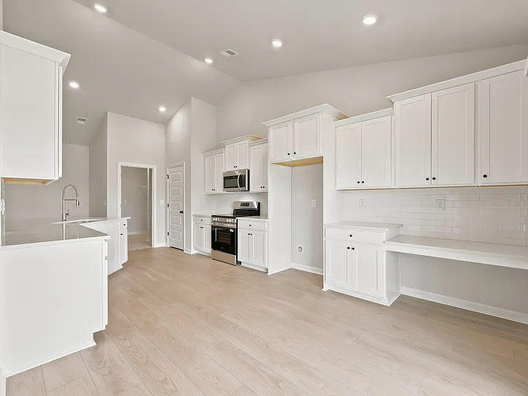 334 Kindred Spirits Dr — Photo 15
