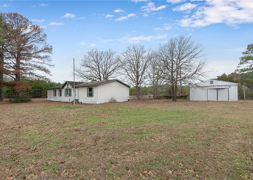 1st image of 265 Pine Valley Dr