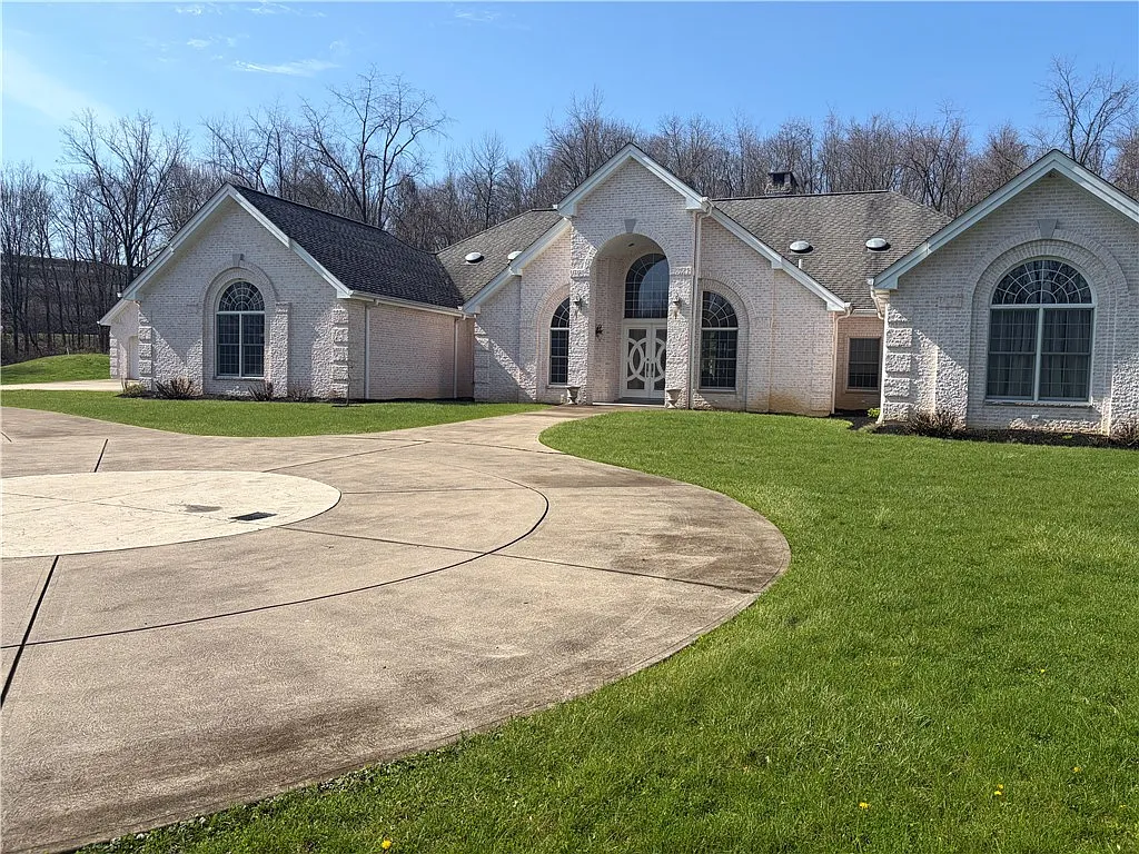 104 Angerer Rd photo 1