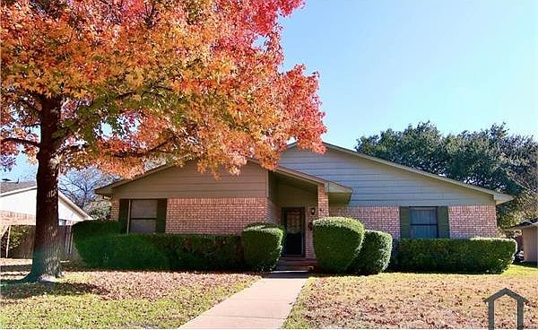 1st image of 2441 Canyon Creek Dr