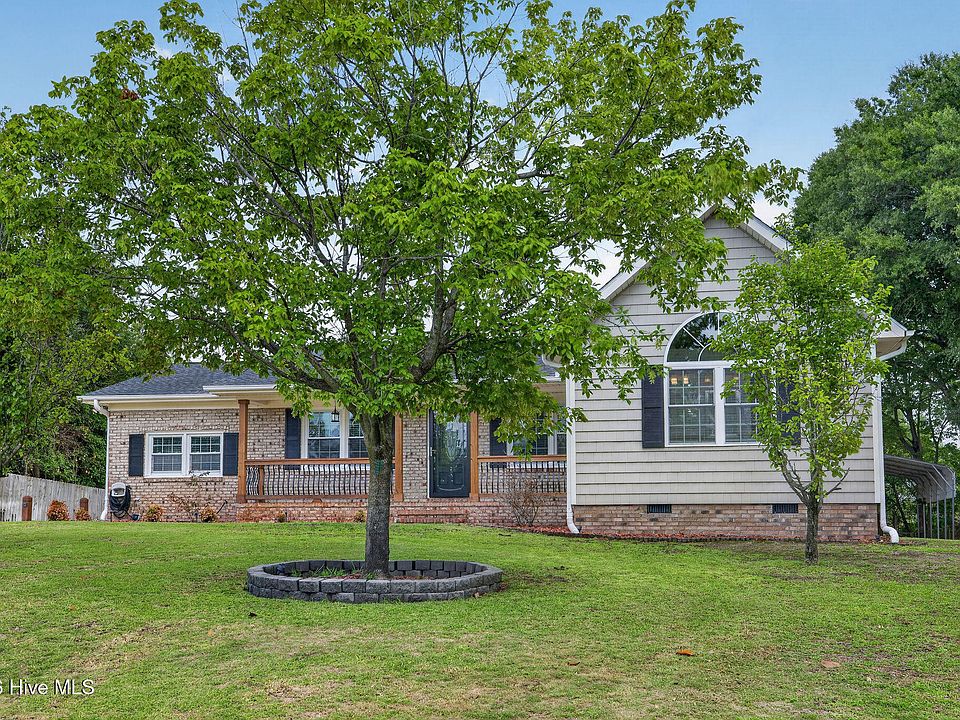 1st image of 319 Silva Terra Drive