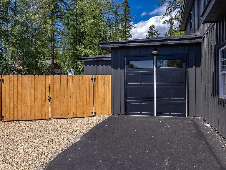 Wedgewood Ln — Photo 4