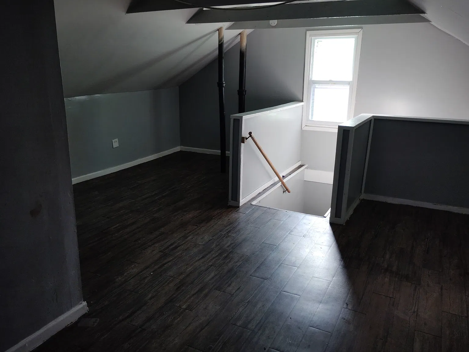 4 bed, 2.5 bath, 4356 sqft, $1,400 — Photo 4