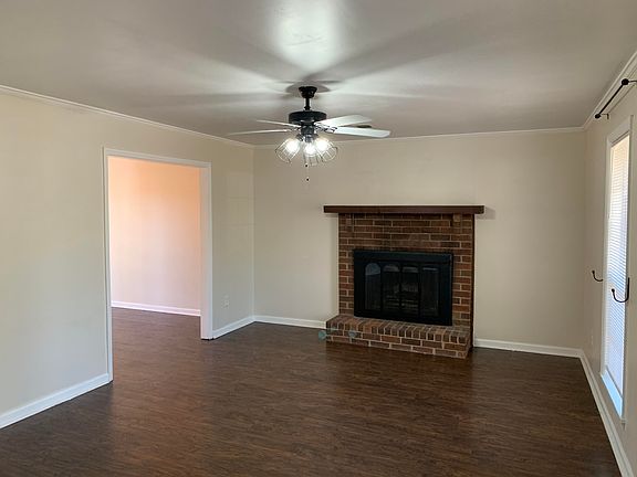 4th image of 2916 Belwood Dr