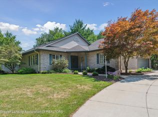 3440 W Broadmoor Dr, Lansing, MI 48906
