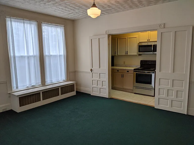412 Main St — Photo 6