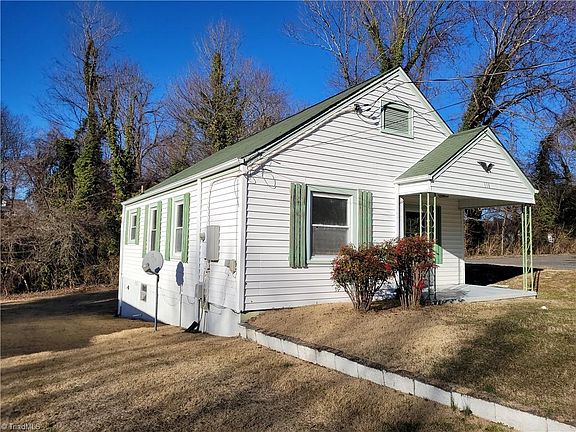 3rd image of 118 Churchill Ln