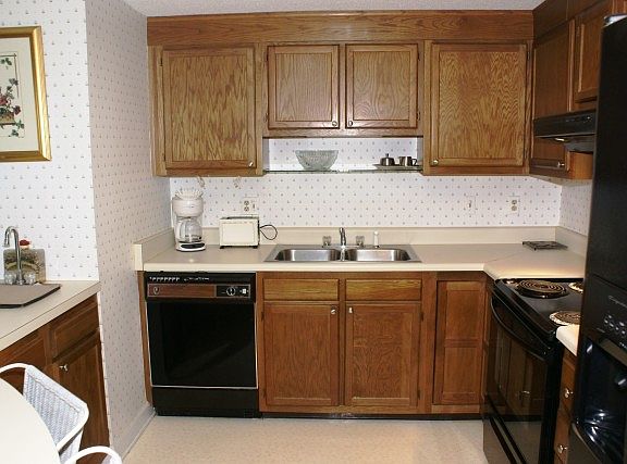4th image of 3027 Sugar Top Dr