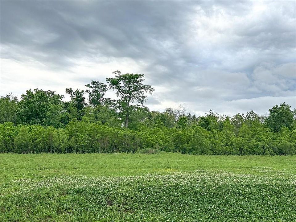 1st image of 112 Deer Field Dr