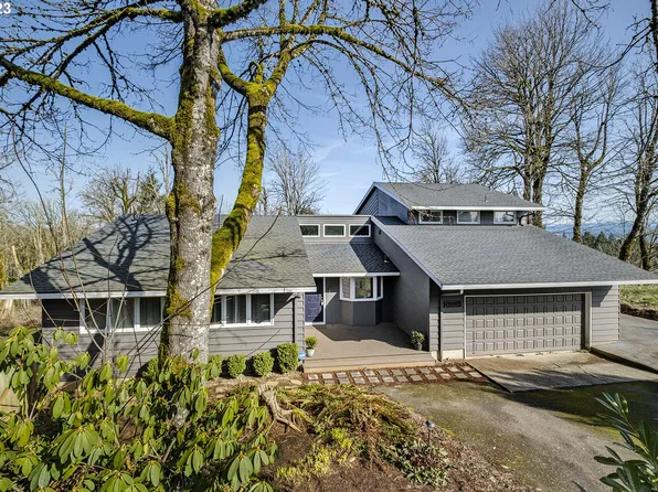 23115 SE Yellowhammer St, Damascus, OR 97089