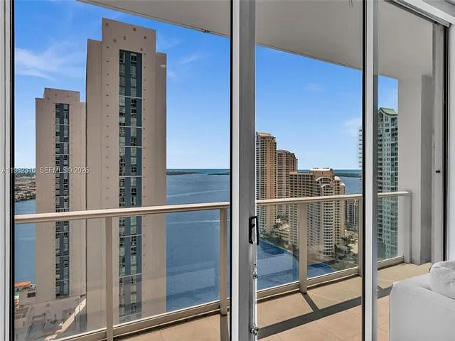 300 S Biscayne Blvd #2916 — Photo 18