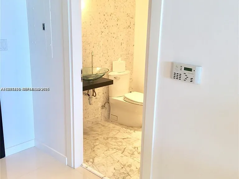 200 Biscayne Boulevard Way #3712 — Photo 12