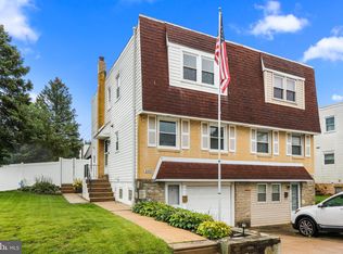 9953 Medway Rd, Philadelphia, PA 19115