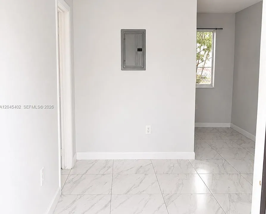 14399 NE 5th Pl #5