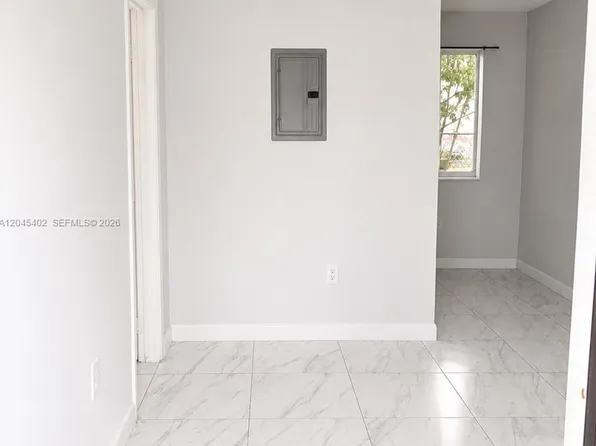 14399 NE 5th Pl, Miami, FL