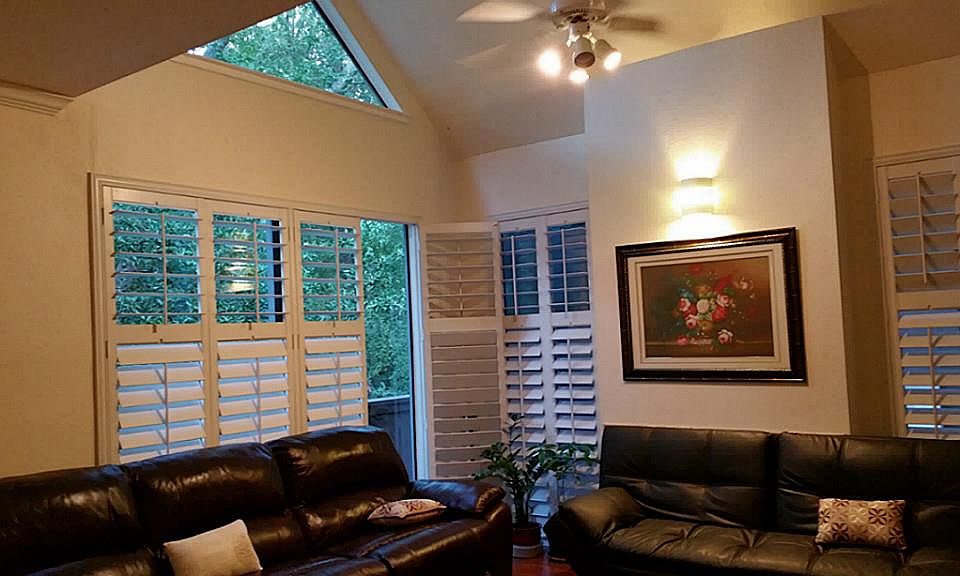 1st image of 246 Litchfield Ln