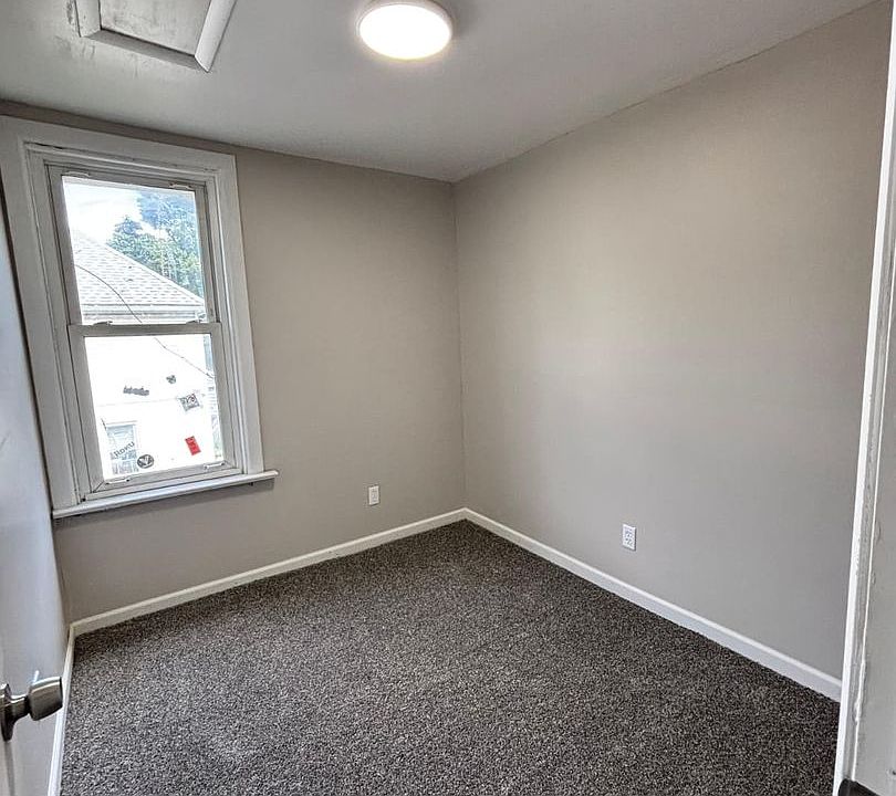 1st image of 707 Federal St