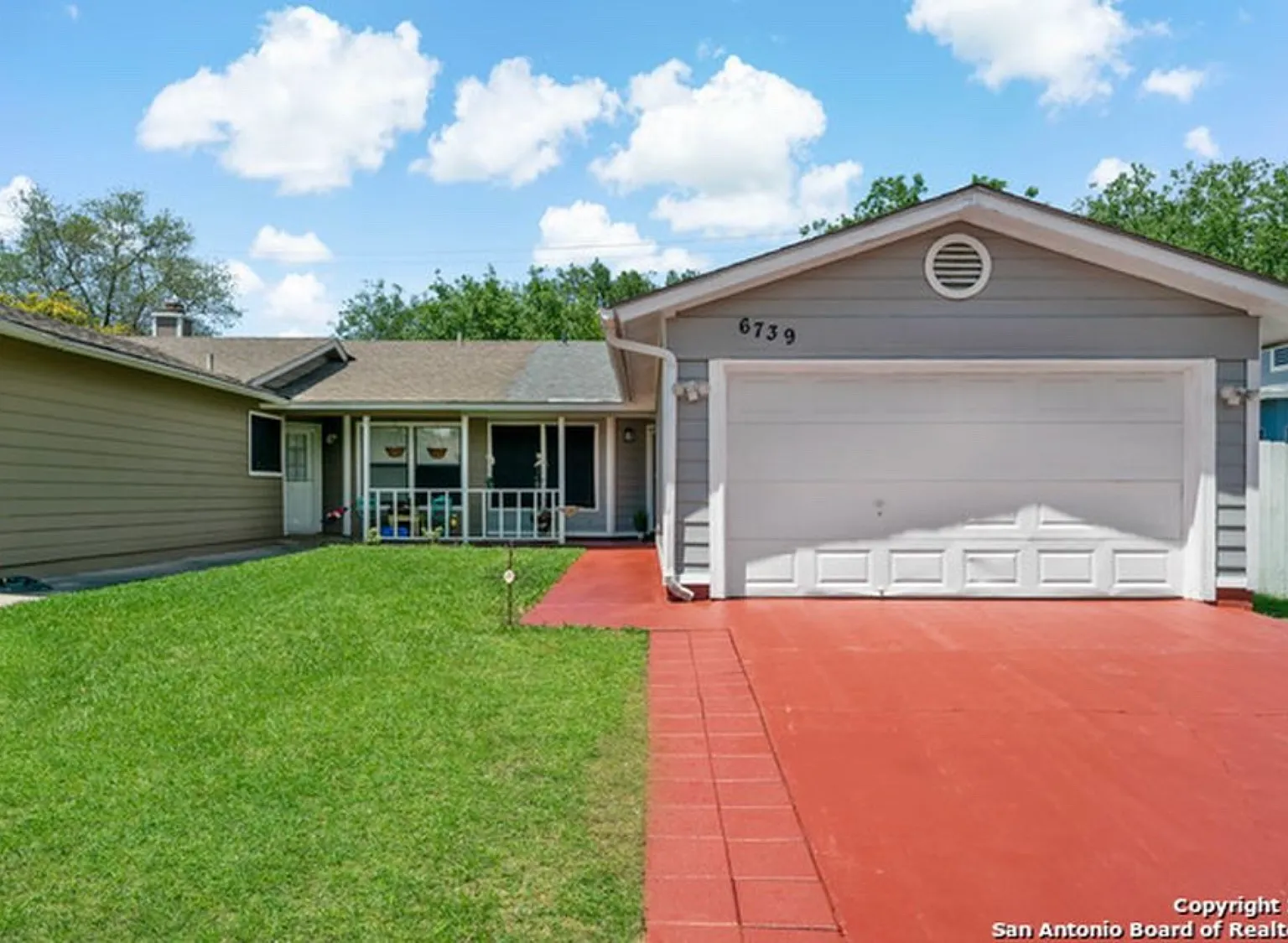 6739 Hickory Springs Dr — Photo 1