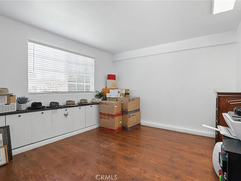915 N Shaftesbury Ave — Photo 21