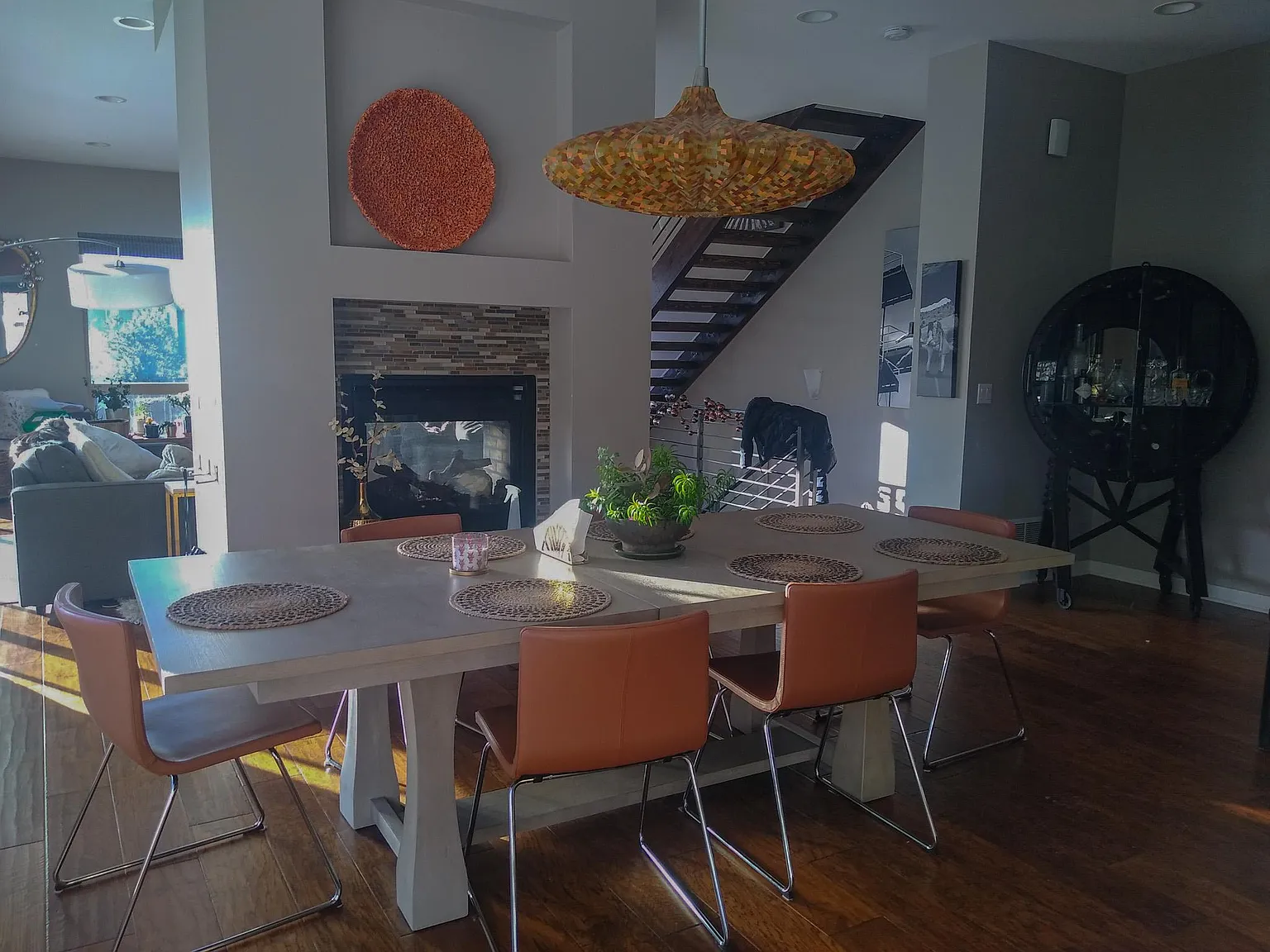 4 bed, 3004 sqft, $4,250 — Photo 3