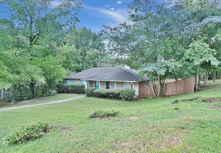 4660 Woodmere Ln — Photo 19